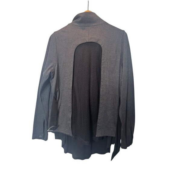 CABI Love Carol Mesh Back Jacket Gray & Black Outerwear Versatile #3184 Medium - Picture 8 of 9